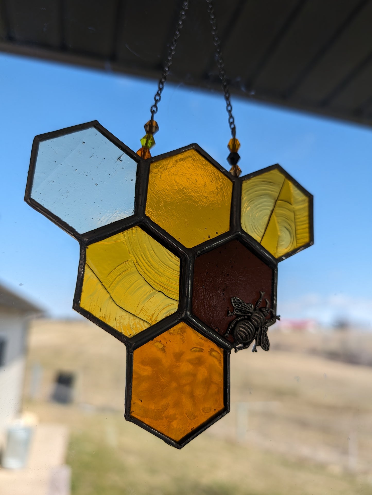 6 piece honeycomb and bee sun catcher